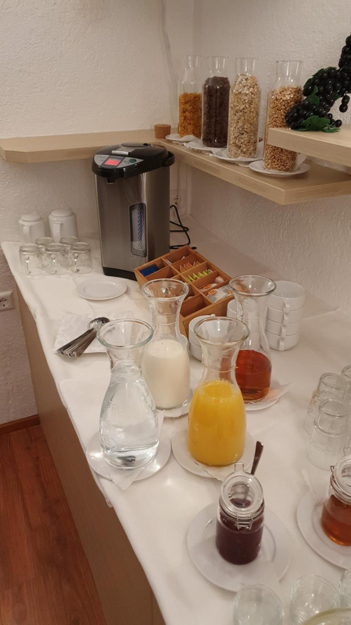 Landgasthof Zum Dorfkrug Häusern エクステリア 写真
